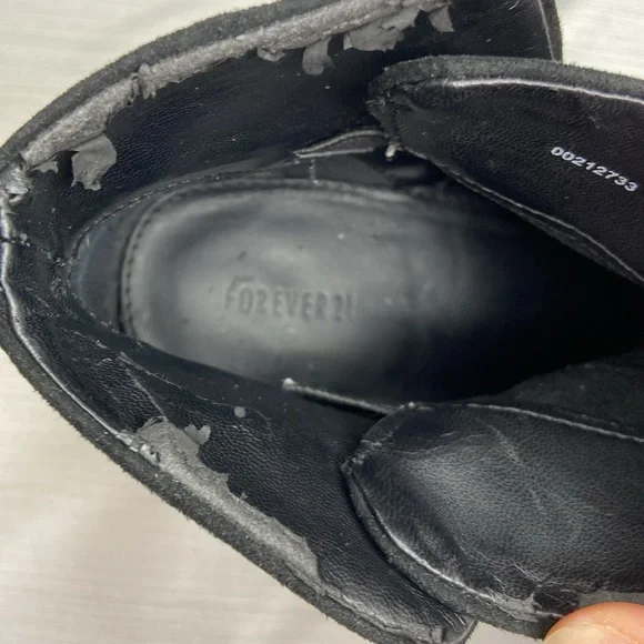 Forever 21 Black Wedge Booties Size 8 - Picture 4 of 5